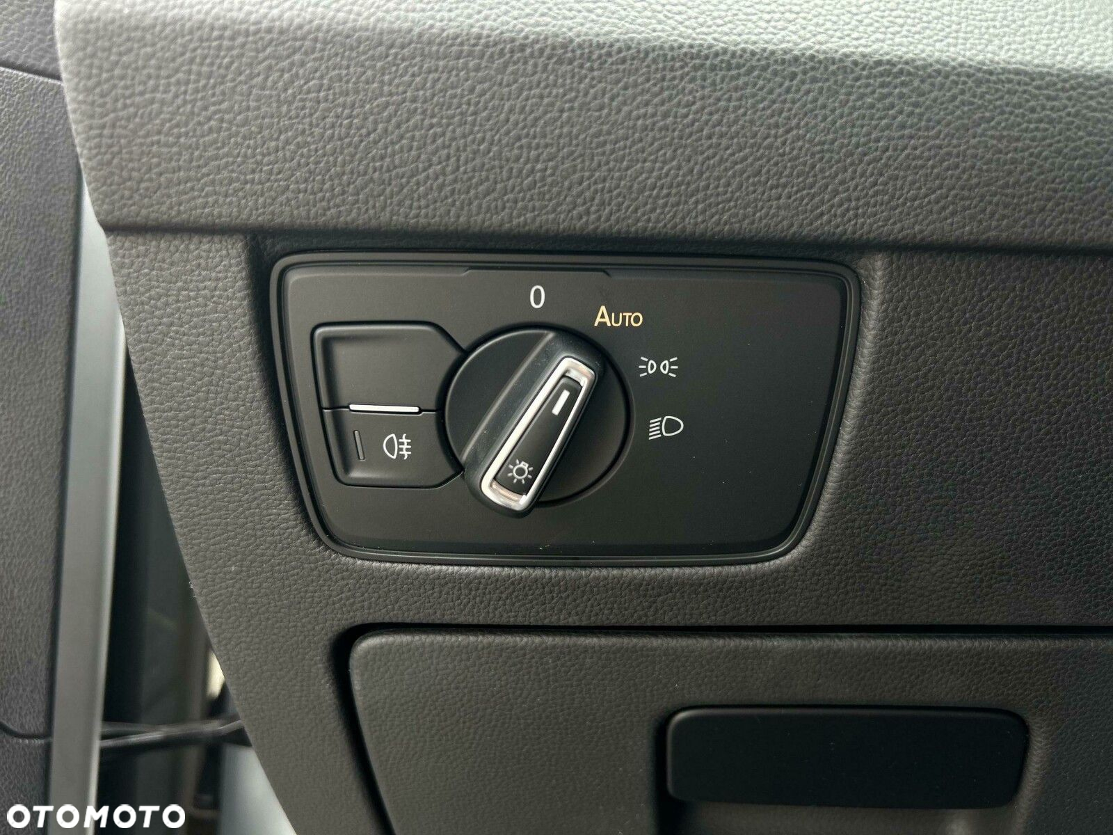 Volkswagen Passat 2.0 TDI EVO Business - 16