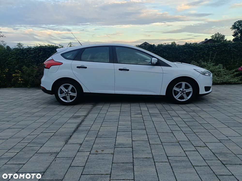 Ford Focus 1.0 EcoBoost Trend ASS - 3