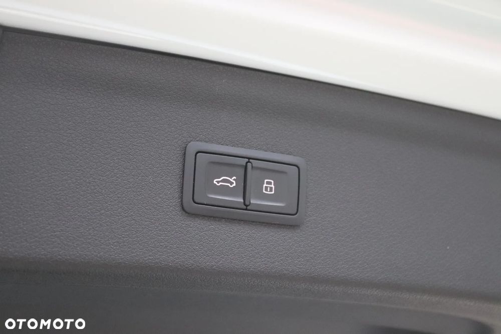 Audi Q3 2.0 TDI Quattro Sport S tronic - 25