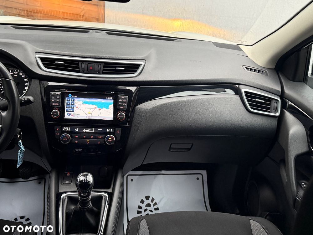 Nissan Qashqai 1.6 DIG-T Acenta - 14