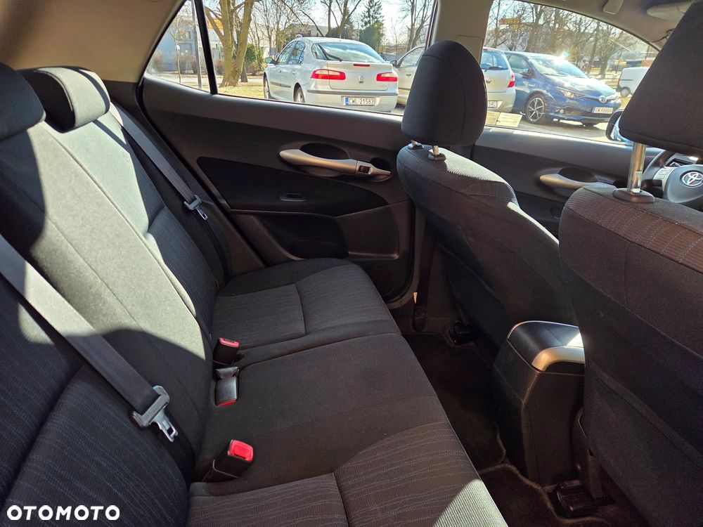 Toyota Auris 1.4 D-4D Luna - 9