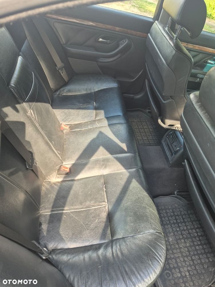BMW Seria 5 - 31