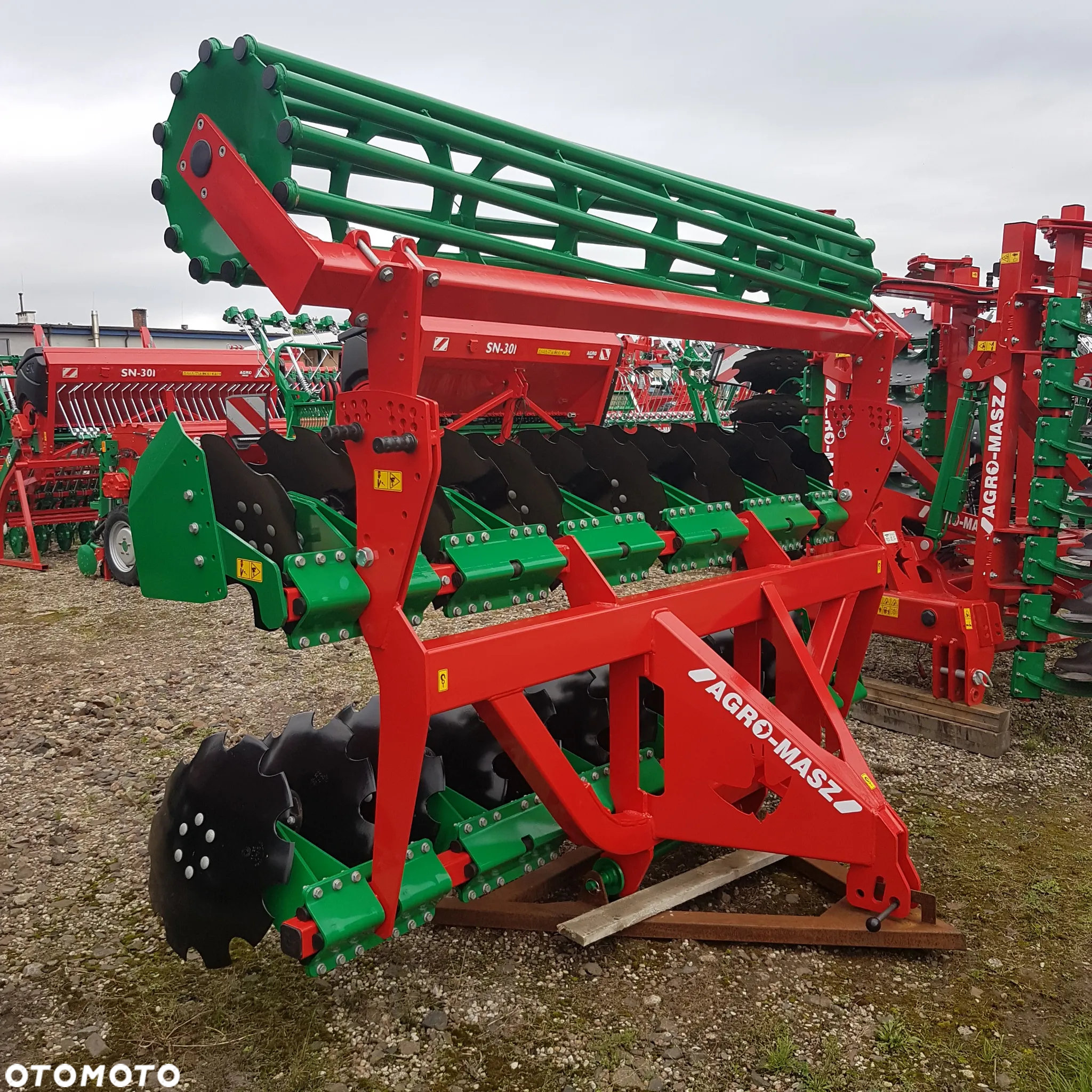 Agro-Masz BTL30 - 2