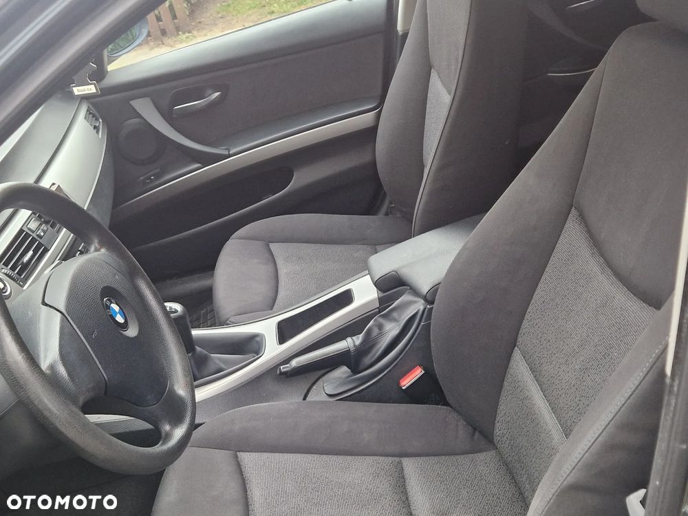 BMW Seria 3 - 2