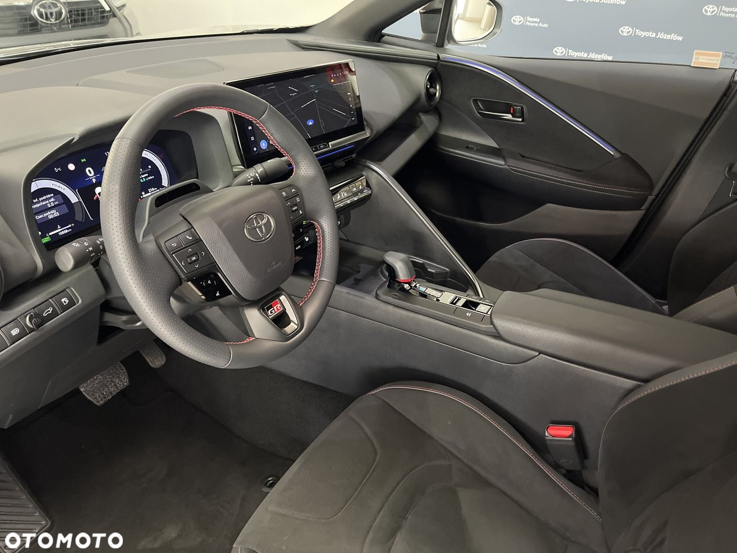 Toyota C-HR - 8