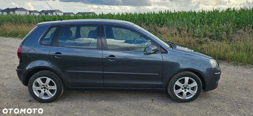 Volkswagen Polo - 6