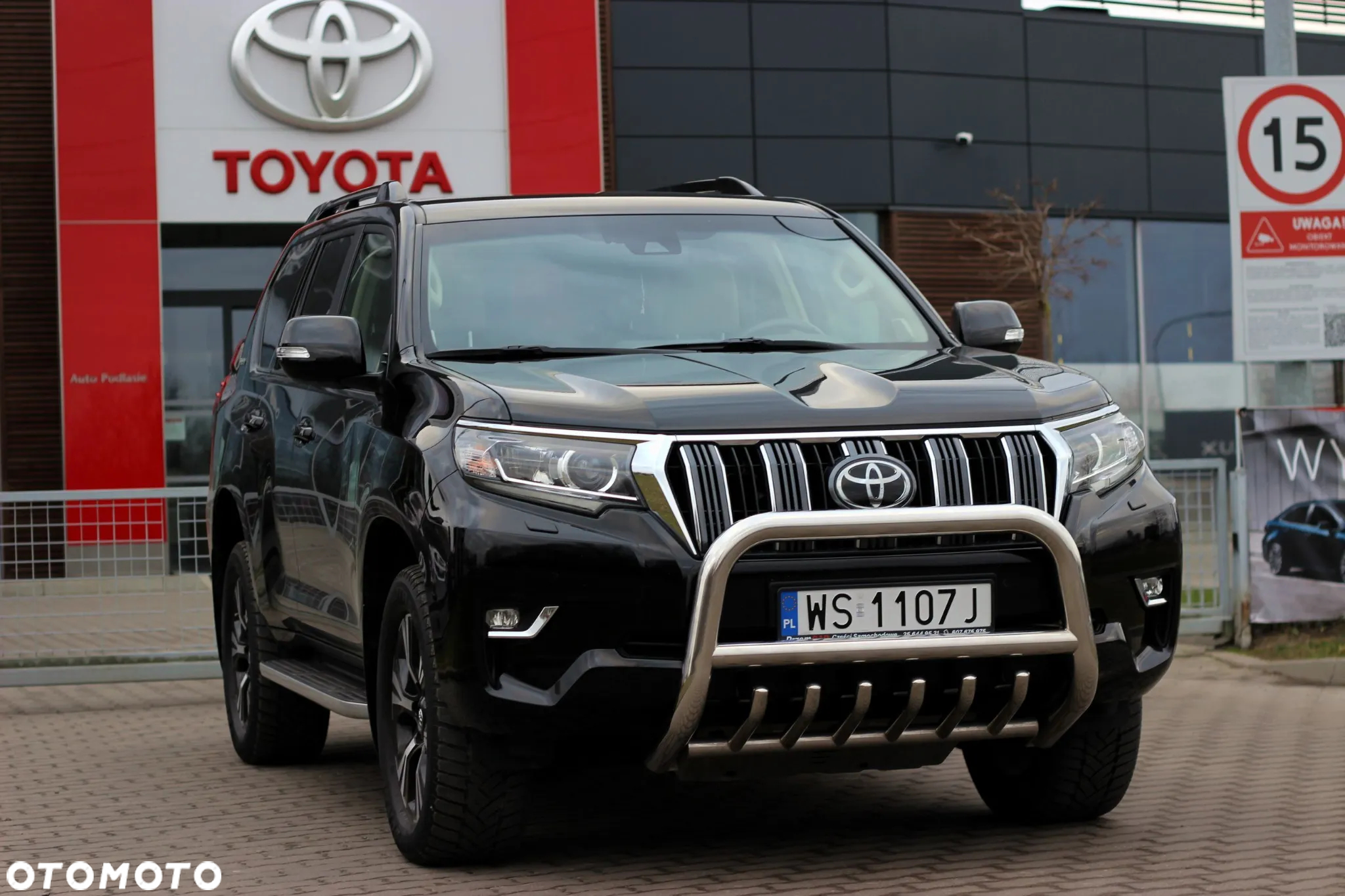 Toyota Land Cruiser LC 2.8 D-4D Invincible