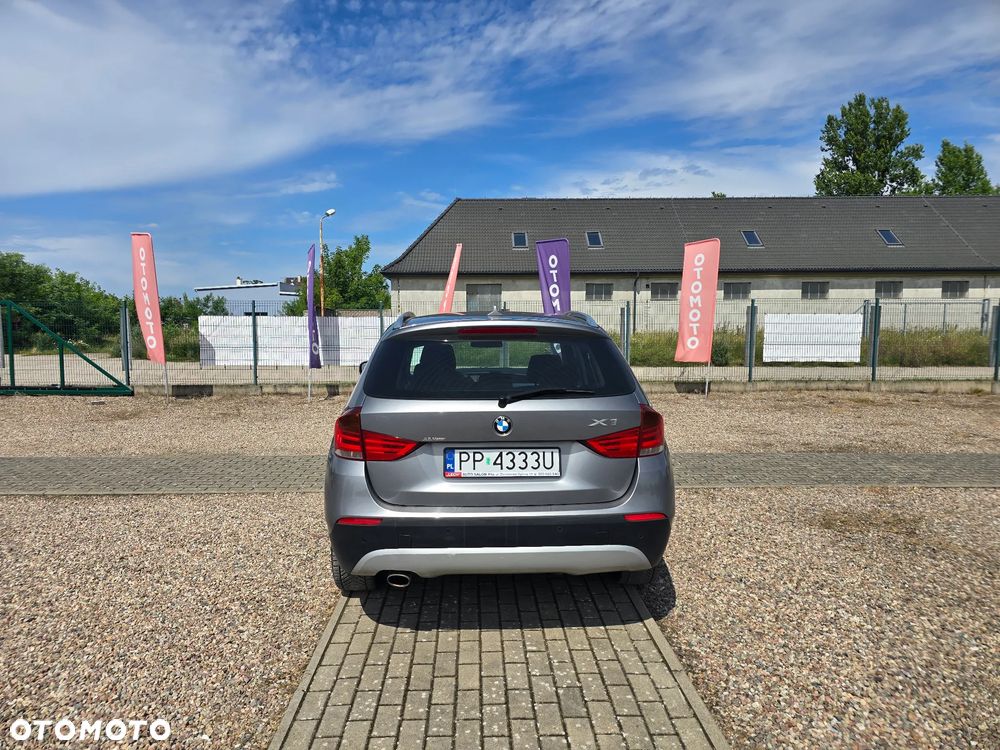 BMW X1 xDrive18d Sport Line - 7