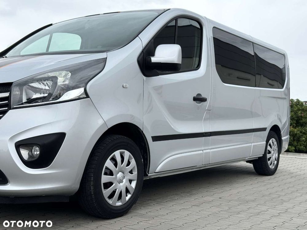 Opel Vivaro - 18