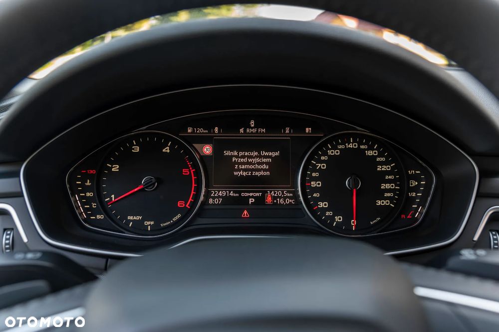 Audi A4 Avant 2.0 TDI S tronic - 23