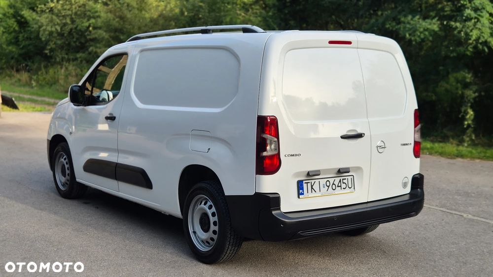 Opel Combo - 12