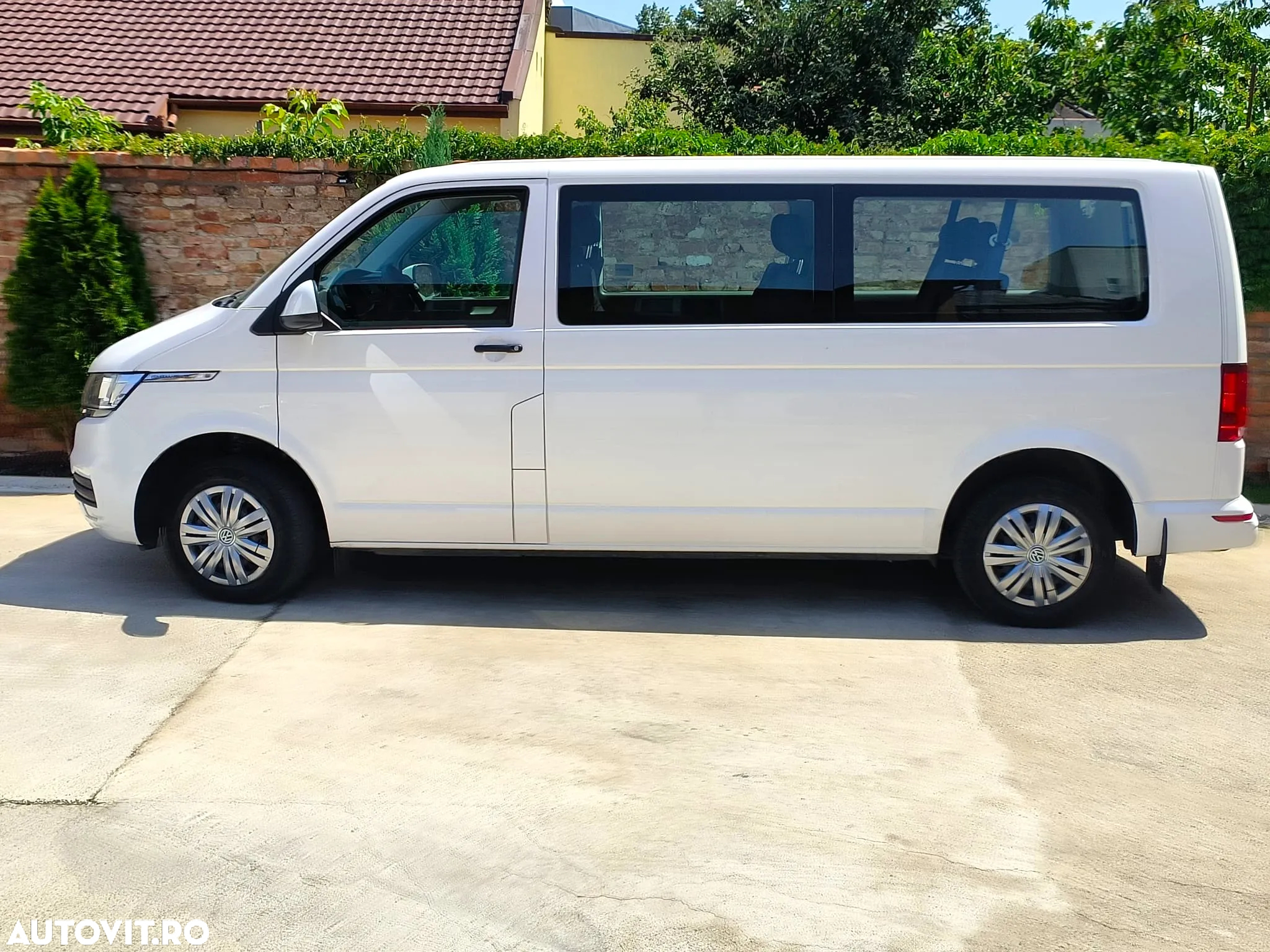 Volkswagen Caravelle T6.1 2.0 TDI 81 kW LR Comfortline - 18