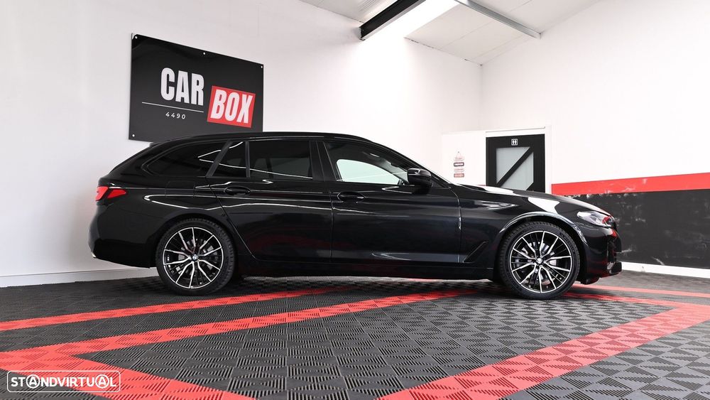 BMW 520 d Pack Desportivo M Auto - 15