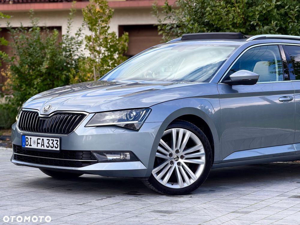 Skoda Superb 2.0 TDI Sportline DSG - 11