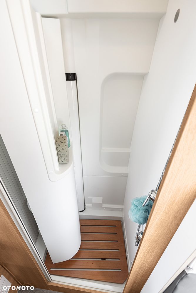 Giottiline LIMITOWANY GIOTTIVAN 60FT RAPIDO gr. SOLARY 300W / LIFEPO4 150AH / HAK / PLATFORMA NA ROWERY / WENTYLATOR DACHOWY FORD TRANSIT - 21