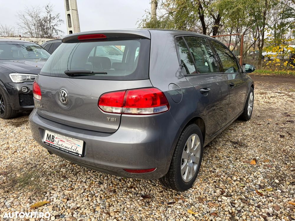 Volkswagen Golf 1.2 TSI Comfortline - 7