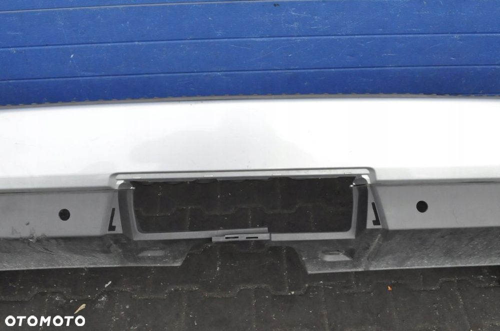 LAND ROVER RANGE ROVER SPORT L320 ZDERZAK TYŁ PDC - 10