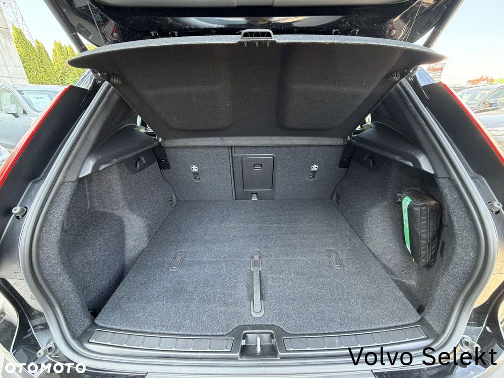 Volvo XC 40 - 27