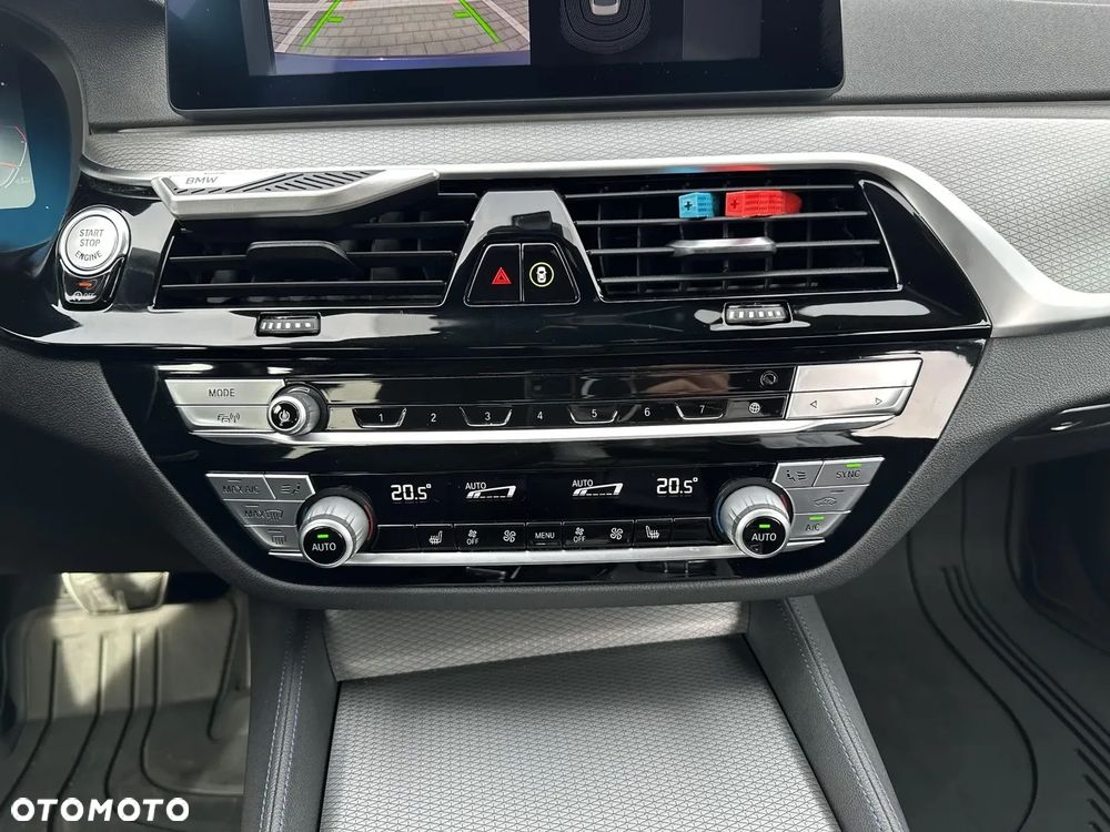 BMW Seria 5 530i GPF xDrive M Sport sport - 8