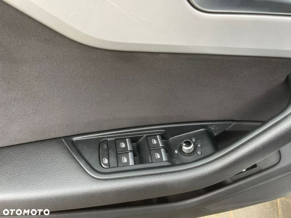 Audi A4 Limousine - 23