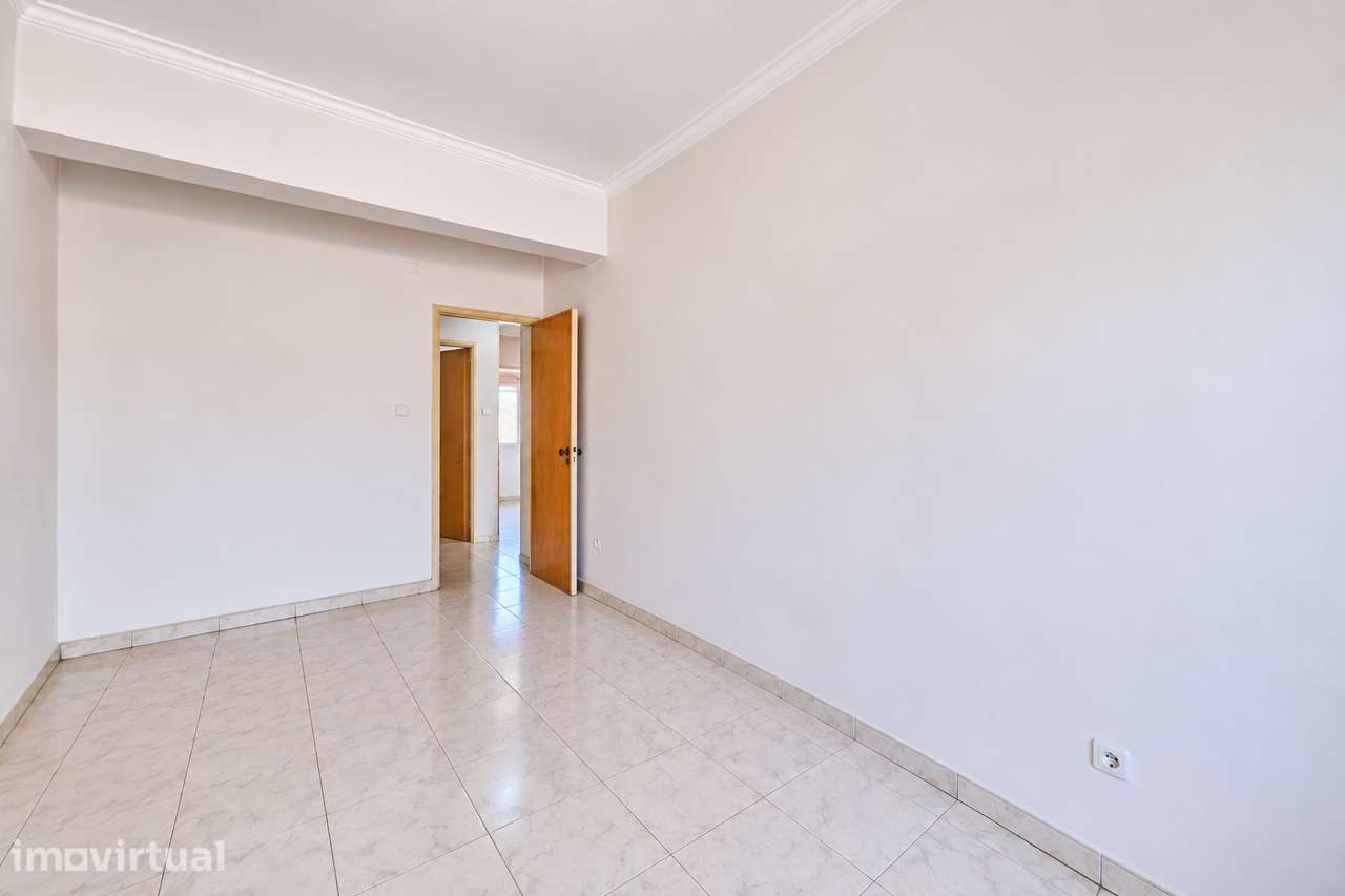 Apartamento T2 Ramada, Odivelas - Grande imagem: 2/22