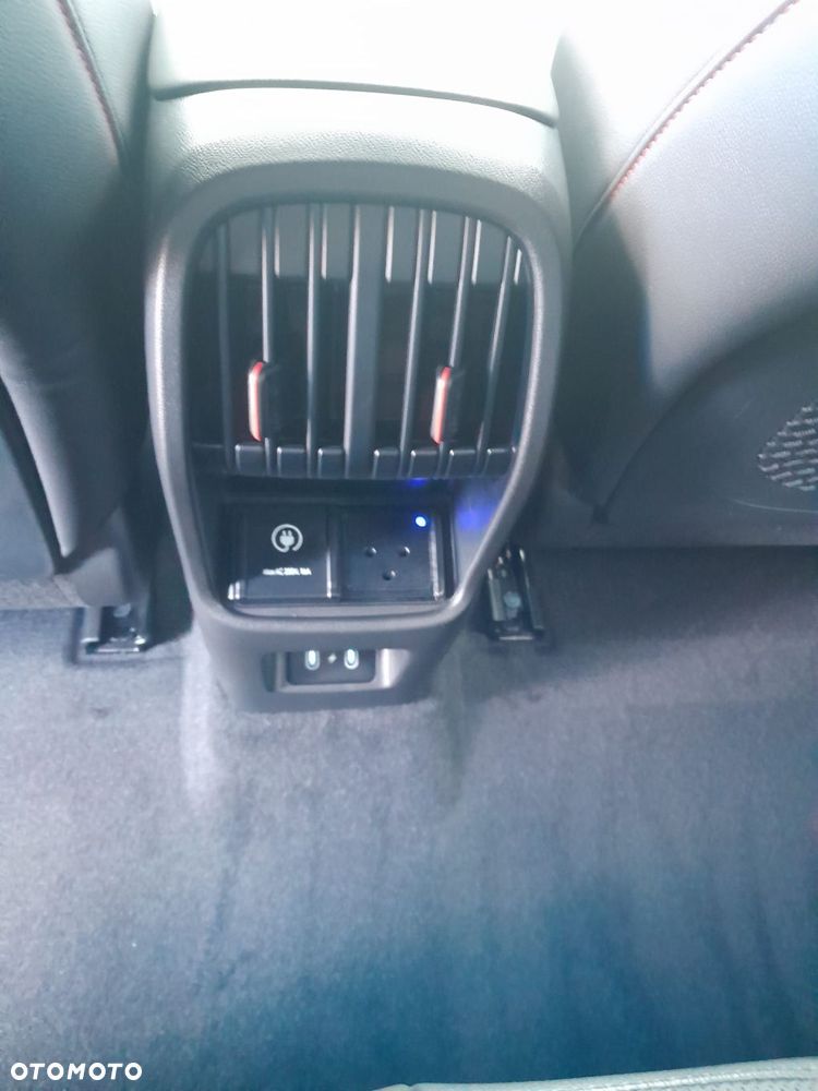 Hyundai Kona 65kWh N Line - 31