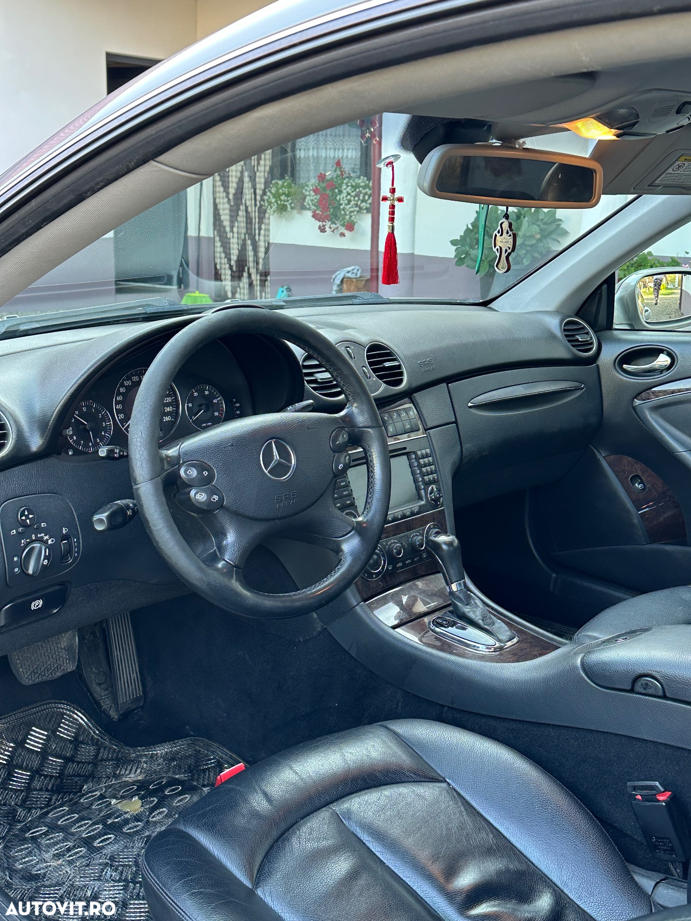 Mercedes-Benz CLK Coupe 220 CDI Automatik Avantgarde - 9