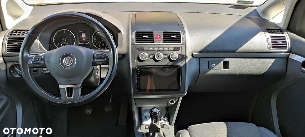 Volkswagen Touran 2.0 TDI Highline - 7