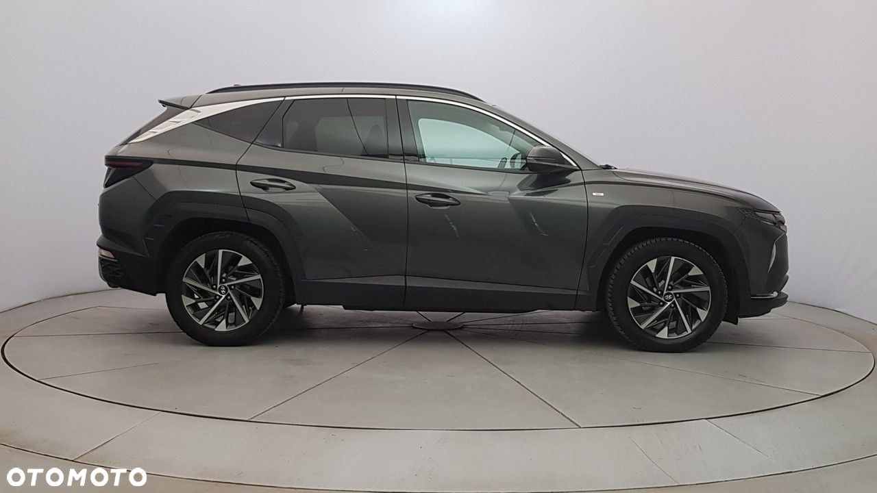 Hyundai Tucson - 8