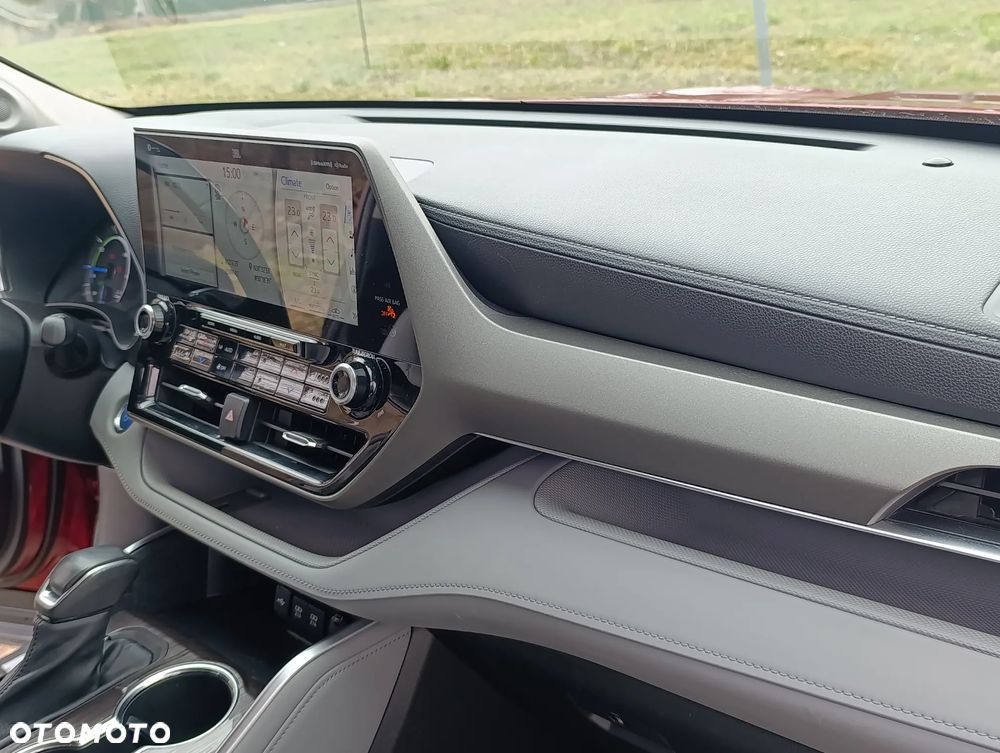 Toyota Highlander 2.5 Hybrid Executive - 15
