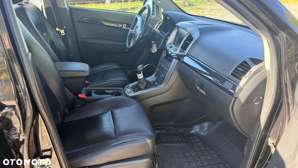 Chevrolet Captiva 2.2 d LTZ - 29