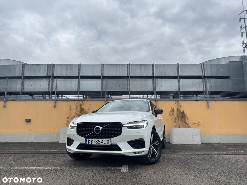 Volvo XC 60 B4 D AWD R-Design - 2