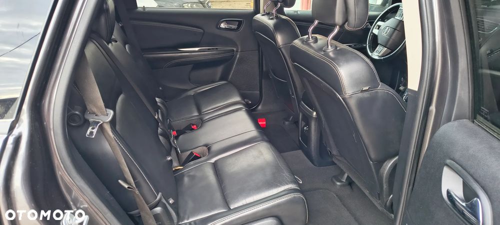 Dodge Journey - 14