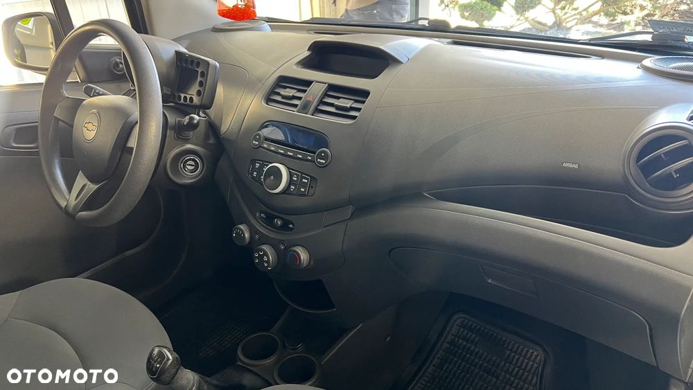Chevrolet Spark 1.0 LS+ - 21
