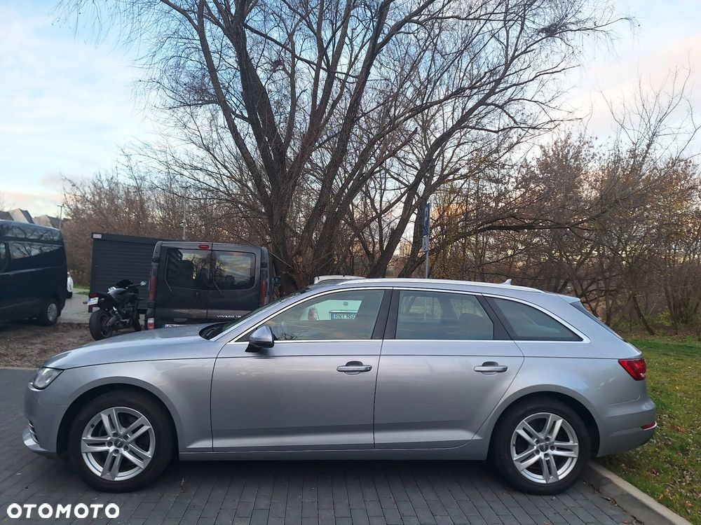 Audi A4 Avant 1.4 TFSI S tronic sport - 4
