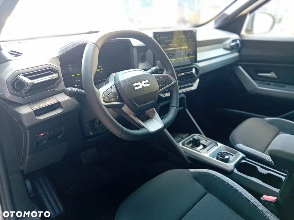 Dacia Duster 1.2 TCe Hybrid-G 150 Journey 4x4 - 13