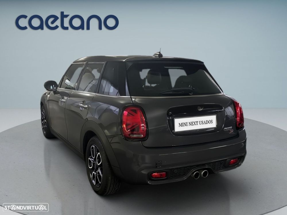 MINI 5 Portas Cooper SD Auto Desportiva - 5