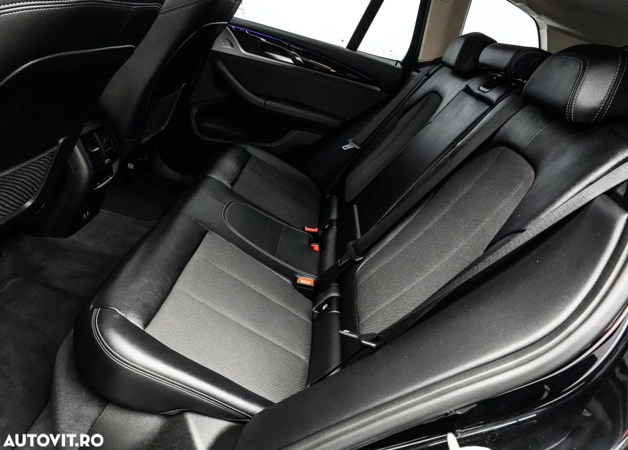 BMW X3 xDrive20d AT MHEV - 13