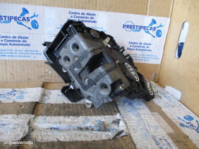 Fecho R21813ER FORD FOCUS SW 2005 FE - 3