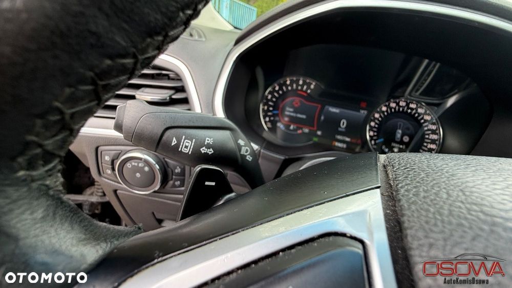 Ford Edge 2.0 TDCi Bi-Turbo 4x4 ST-LINE - 37