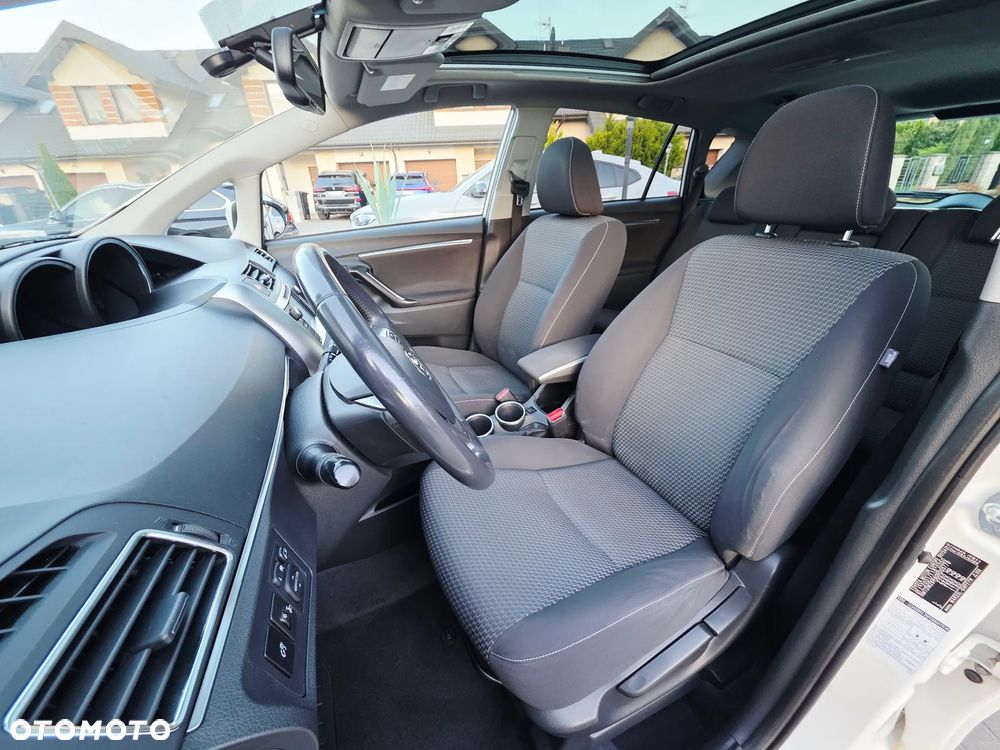 Toyota Verso 1.6 D-4D Premium - 22