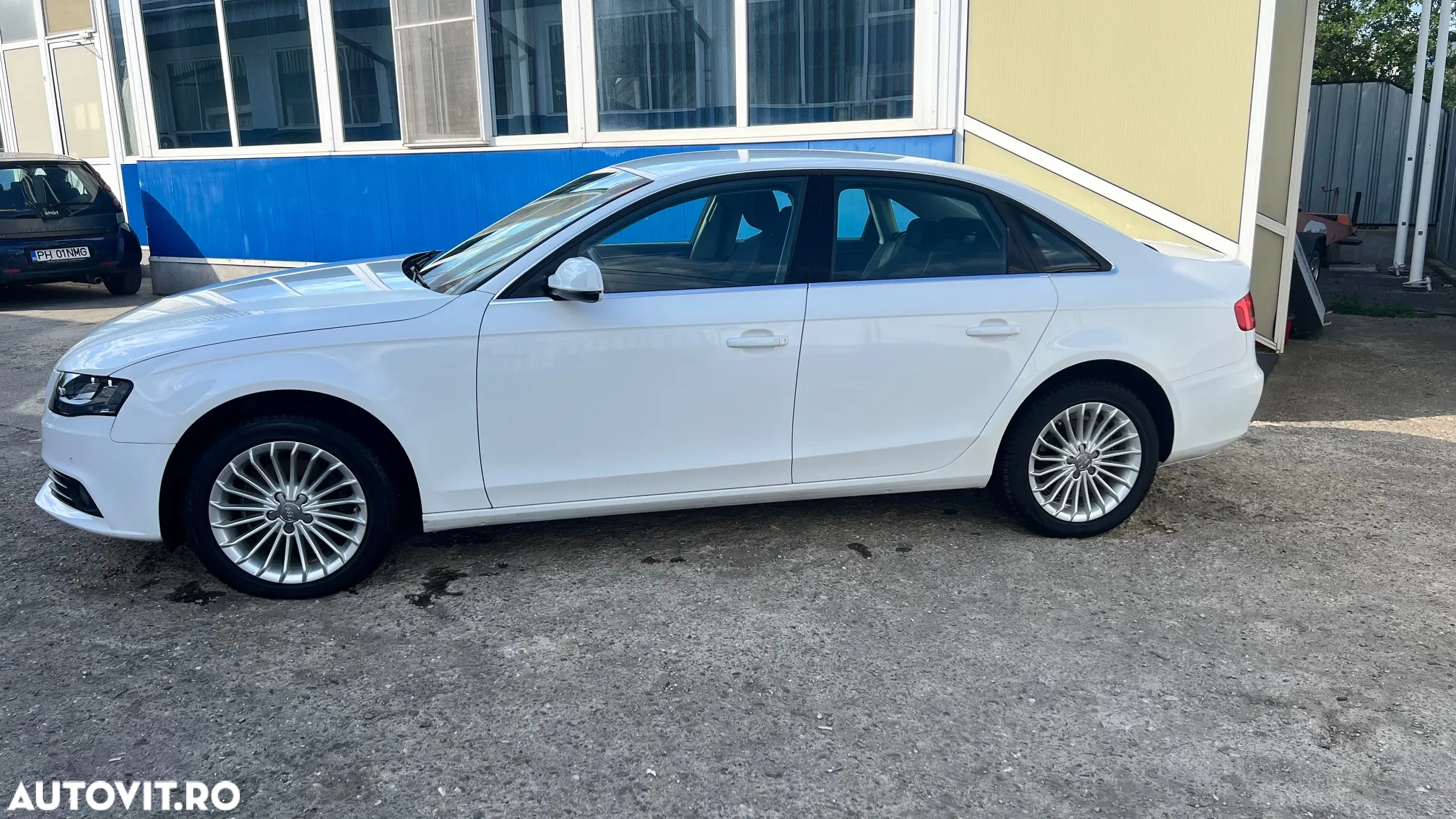 Audi A4 - 4