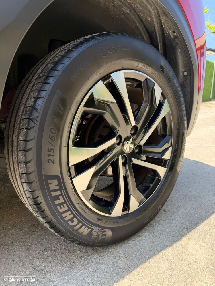 Peugeot 2008 1.2 PureTech Allure - 13