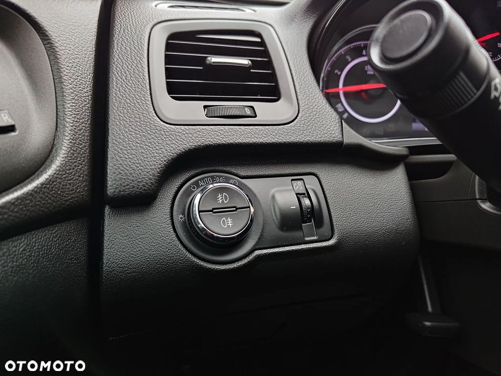 Opel Insignia 2.0 CDTI Cosmo ecoFLEX S&S - 23