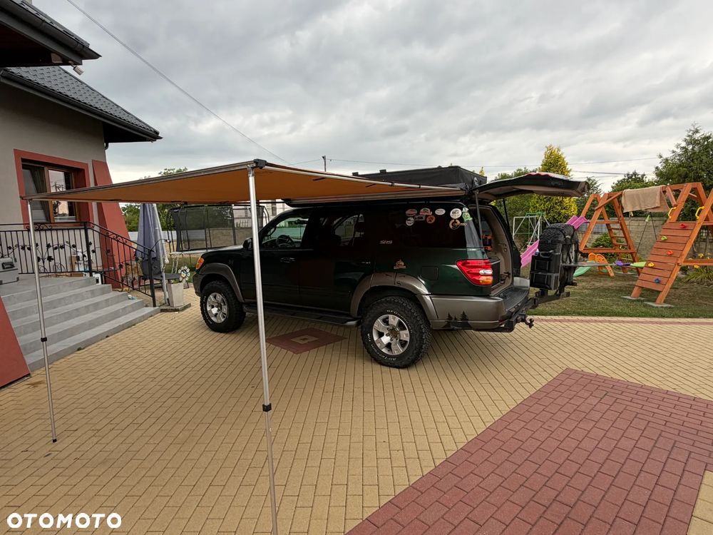 Toyota Sequoia - 6