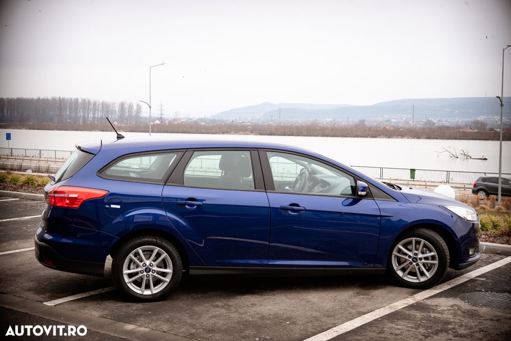 Ford Focus 1.0 EcoBoost Trend - 10