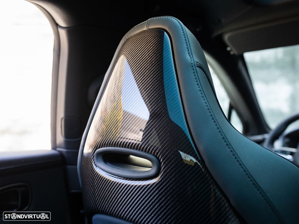 Aston Martin DBX 707 - 44