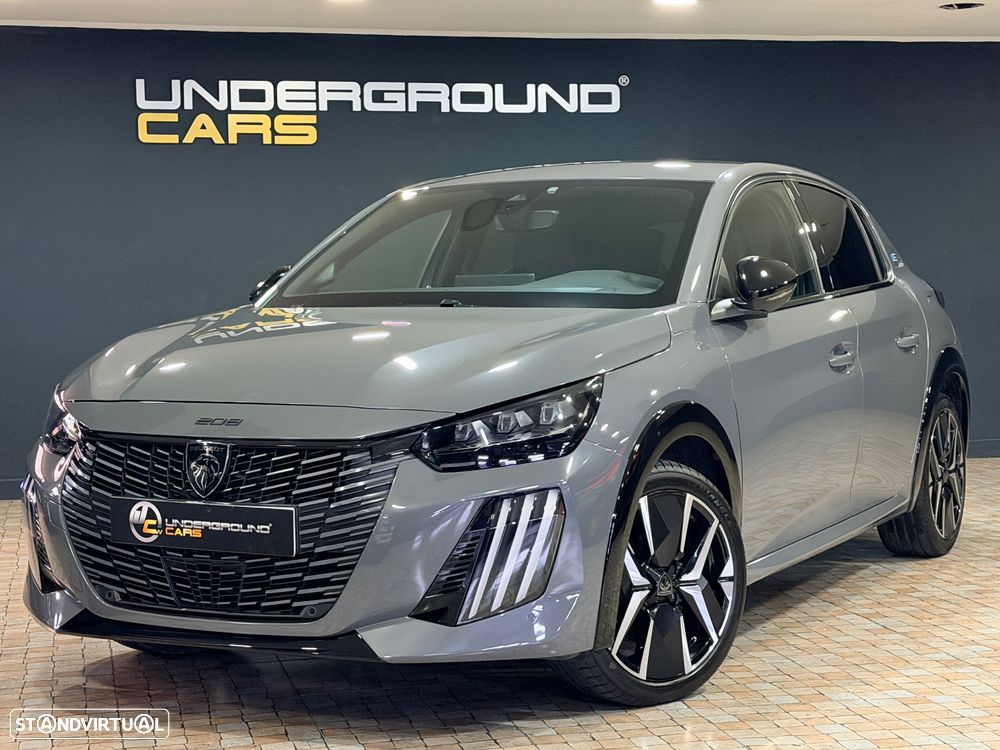 Peugeot e-208 GT - 15