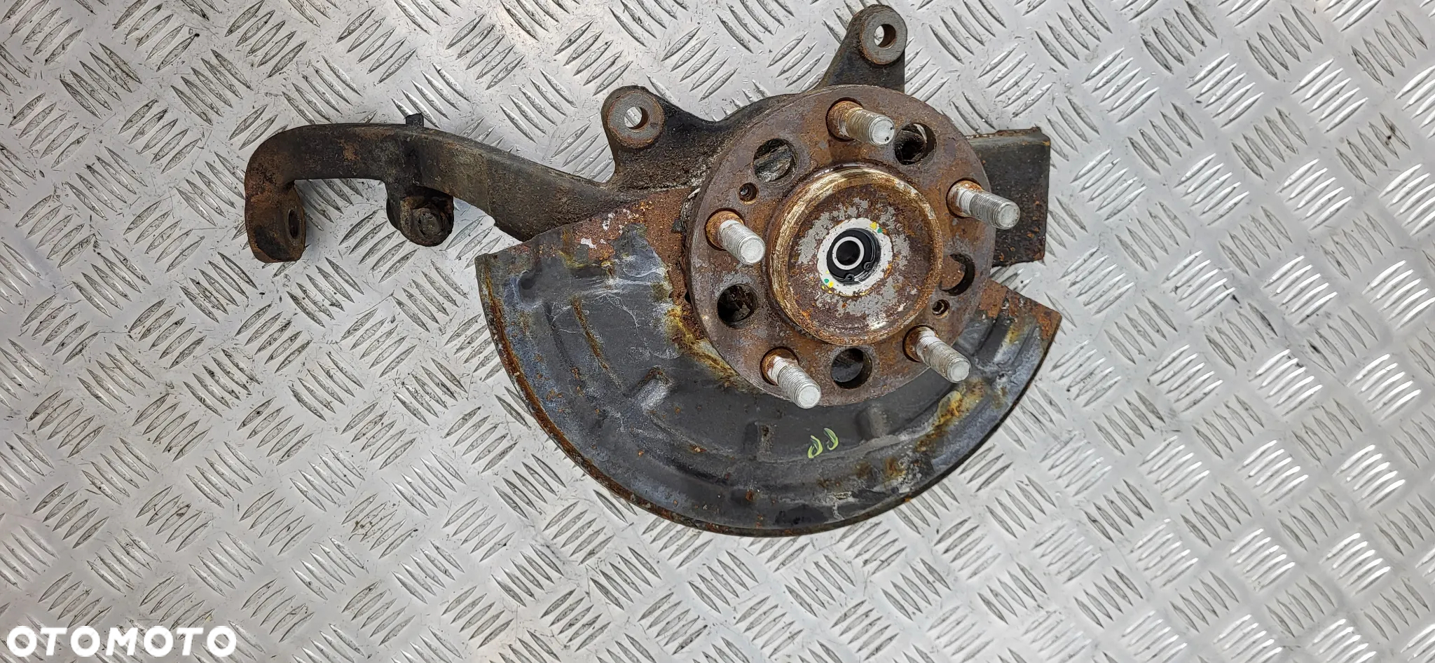 Ssangyong Musso 2.2 Zwrotnica Piasta Lewa Prawa Przód - 8
