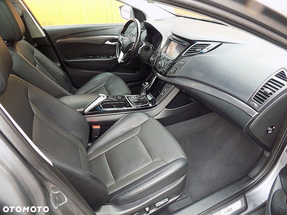 Hyundai i40 i40cw 1.7 CRDi Automatik Fifa World Cup Edition Gold - 8